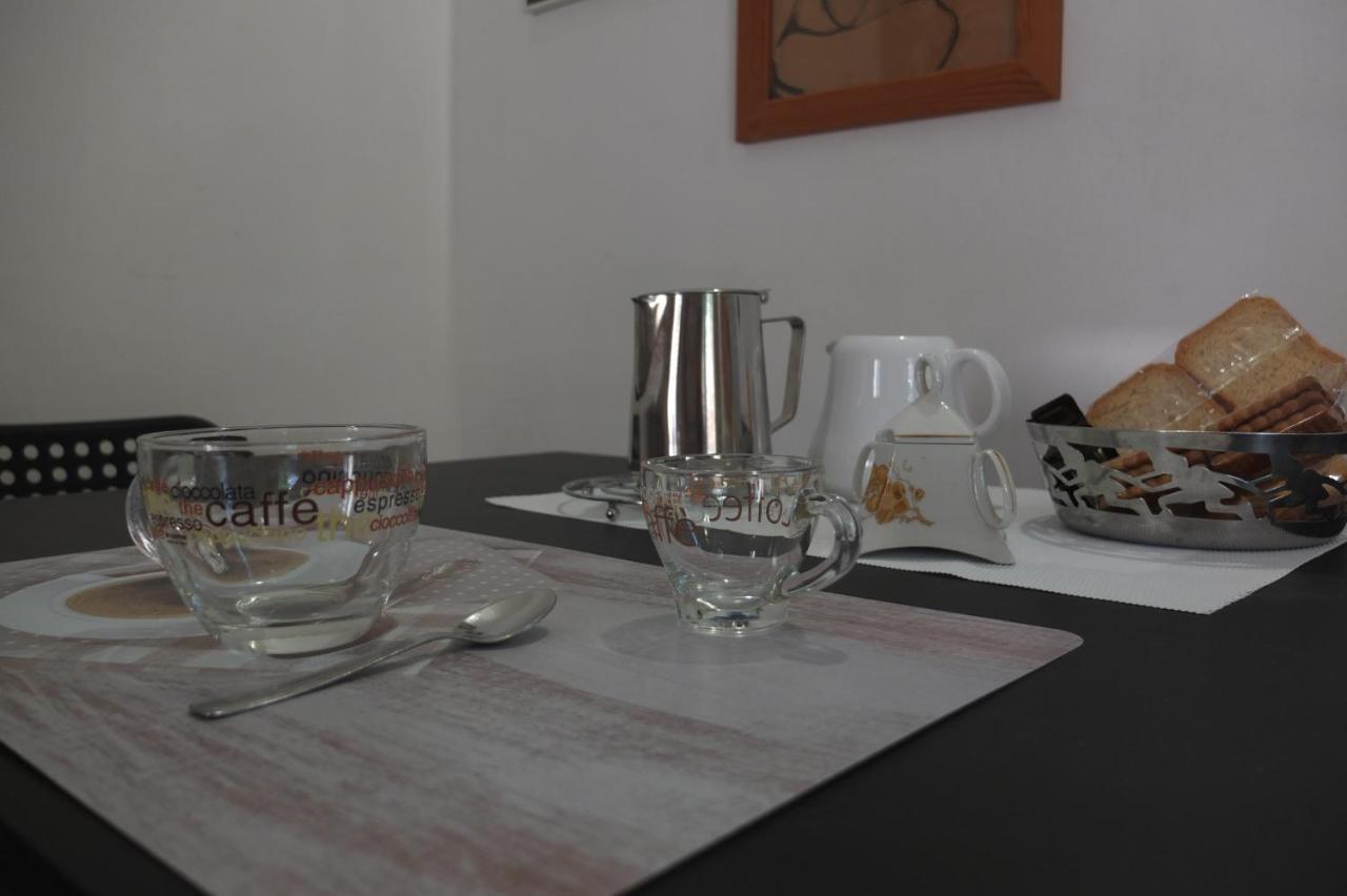 I Melograni Bed & Breakfast ซอรา ภายนอก รูปภาพ